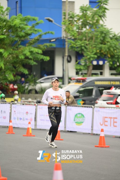 Race photo from SURABAYA ISOPLUS MARATHON 2025