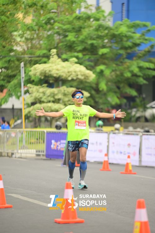 Race photo from SURABAYA ISOPLUS MARATHON 2025