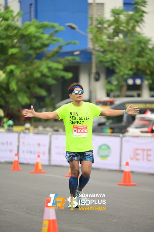Race photo from SURABAYA ISOPLUS MARATHON 2025