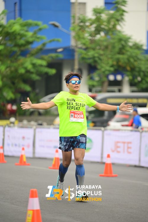 Race photo from SURABAYA ISOPLUS MARATHON 2025
