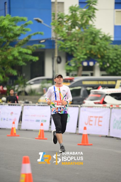 Race photo from SURABAYA ISOPLUS MARATHON 2025