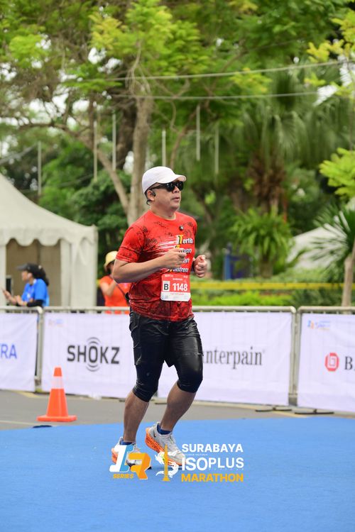 Race photo from SURABAYA ISOPLUS MARATHON 2025