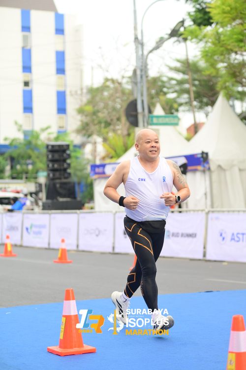 Race photo from SURABAYA ISOPLUS MARATHON 2025