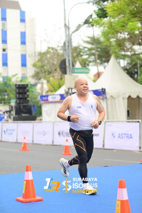 Race photo from SURABAYA ISOPLUS MARATHON 2025