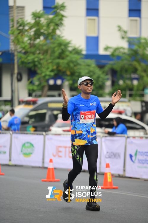 Race photo from SURABAYA ISOPLUS MARATHON 2025