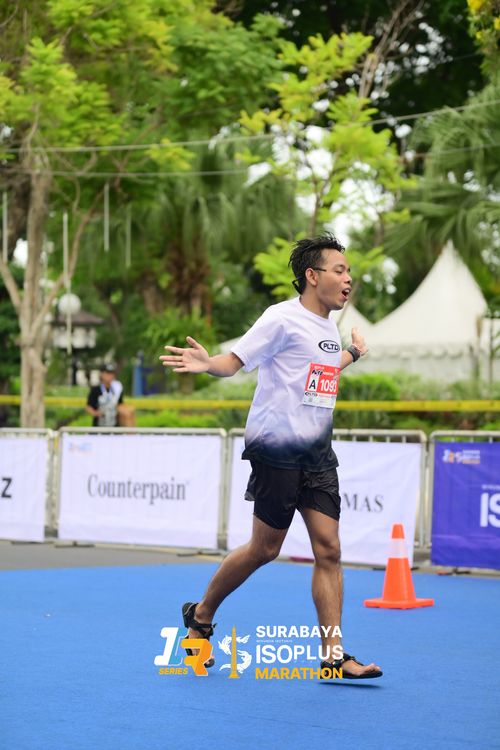 Race photo from SURABAYA ISOPLUS MARATHON 2025