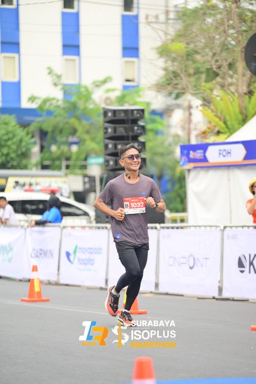 Race photo from SURABAYA ISOPLUS MARATHON 2025