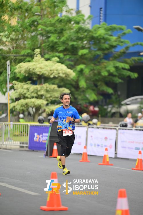 Race photo from SURABAYA ISOPLUS MARATHON 2025