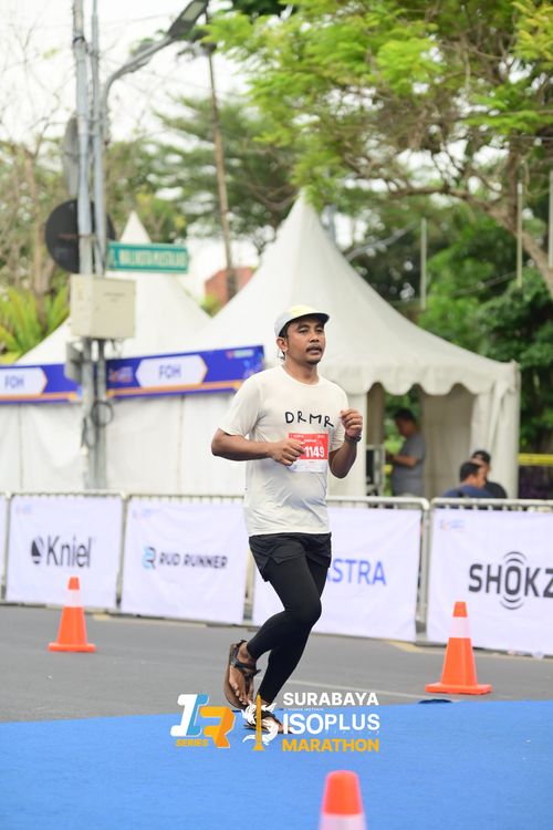 Race photo from SURABAYA ISOPLUS MARATHON 2025