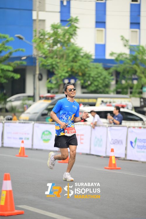 Race photo from SURABAYA ISOPLUS MARATHON 2025