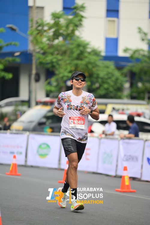 Race photo from SURABAYA ISOPLUS MARATHON 2025