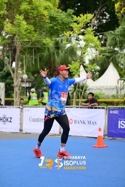 Race photo from SURABAYA ISOPLUS MARATHON 2025