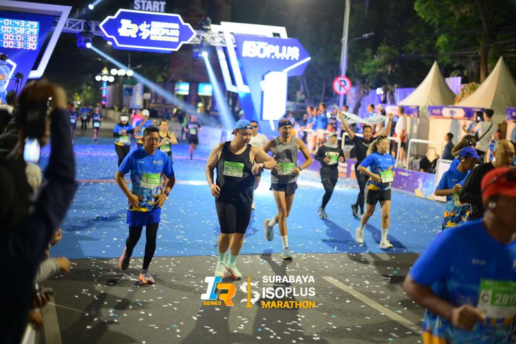 Race photo from SURABAYA ISOPLUS MARATHON 2025