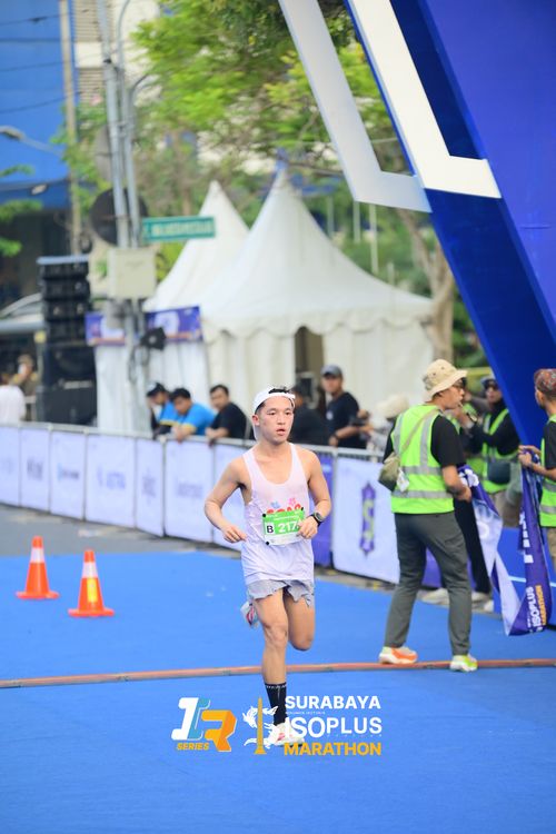 Race photo from SURABAYA ISOPLUS MARATHON 2025