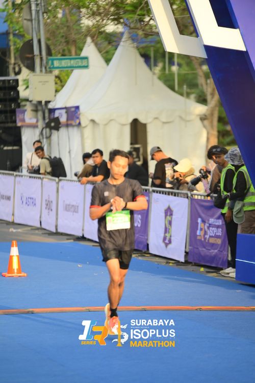 Race photo from SURABAYA ISOPLUS MARATHON 2025