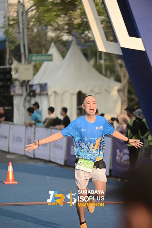 Race photo from SURABAYA ISOPLUS MARATHON 2025