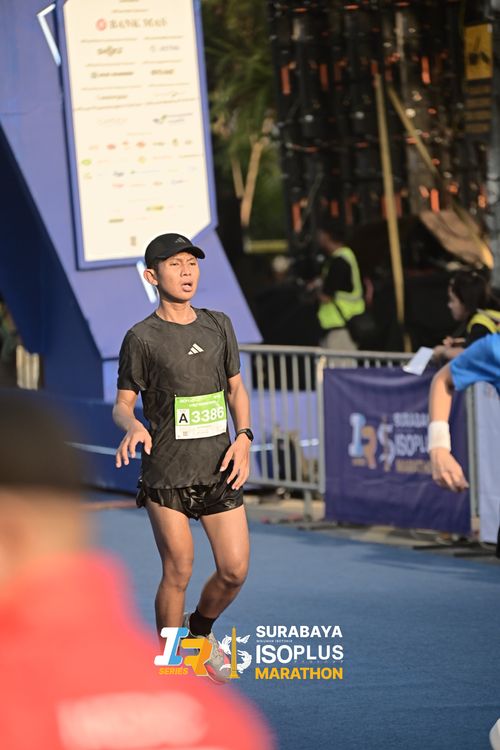 Race photo from SURABAYA ISOPLUS MARATHON 2025