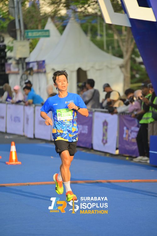 Race photo from SURABAYA ISOPLUS MARATHON 2025