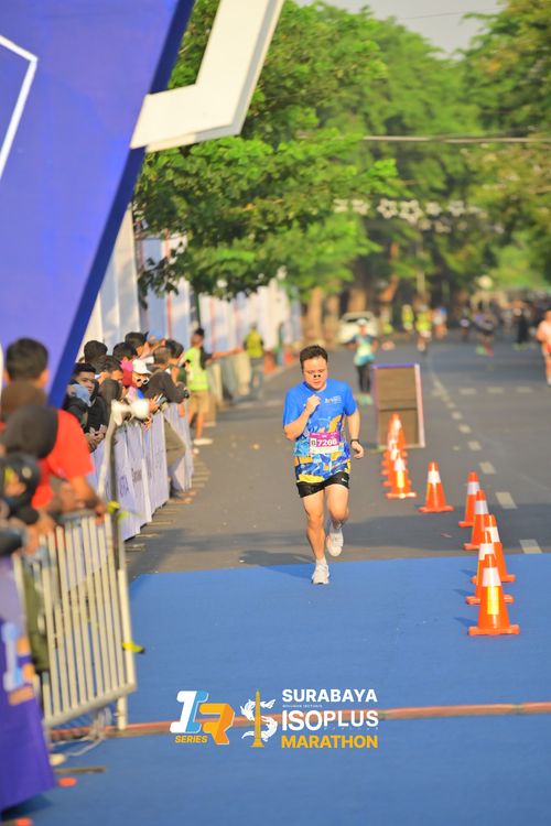 Race photo from SURABAYA ISOPLUS MARATHON 2025