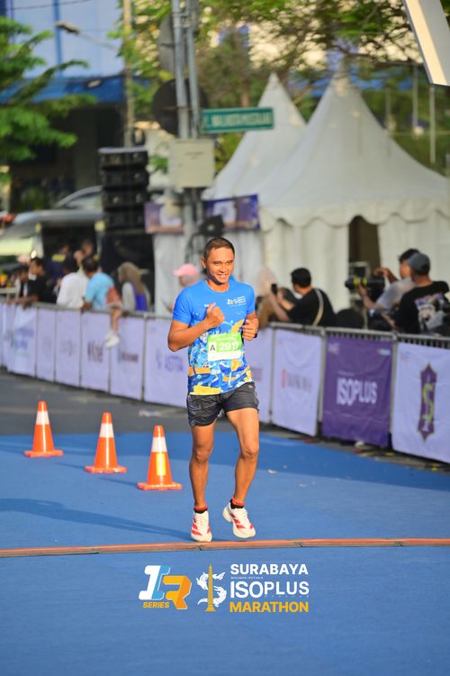 Race photo from SURABAYA ISOPLUS MARATHON 2025