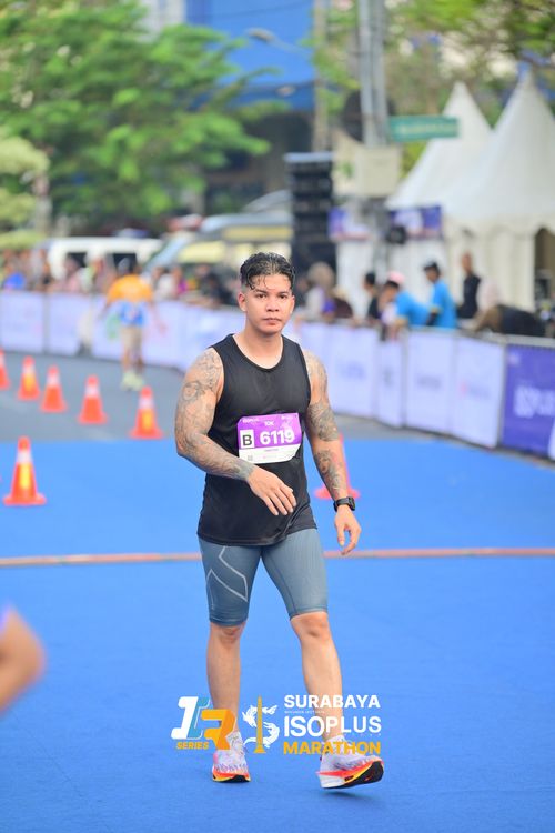 Race photo from SURABAYA ISOPLUS MARATHON 2025