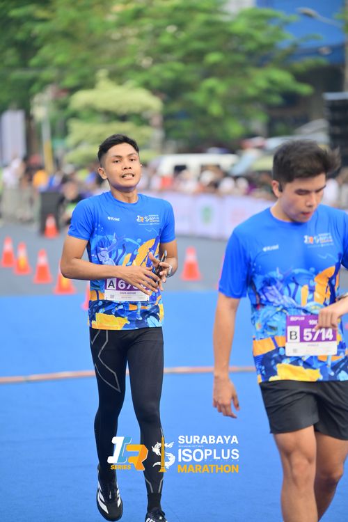 Race photo from SURABAYA ISOPLUS MARATHON 2025