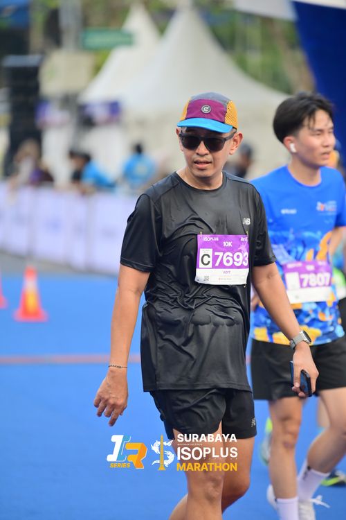 Race photo from SURABAYA ISOPLUS MARATHON 2025
