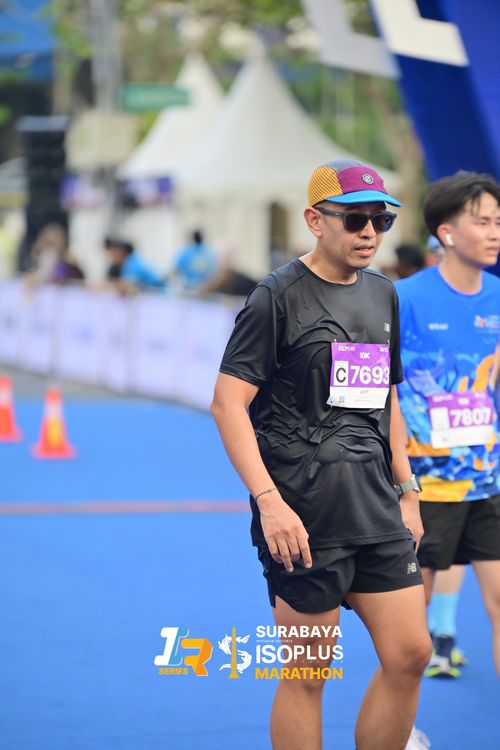 Race photo from SURABAYA ISOPLUS MARATHON 2025