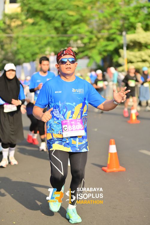 Race photo from SURABAYA ISOPLUS MARATHON 2025