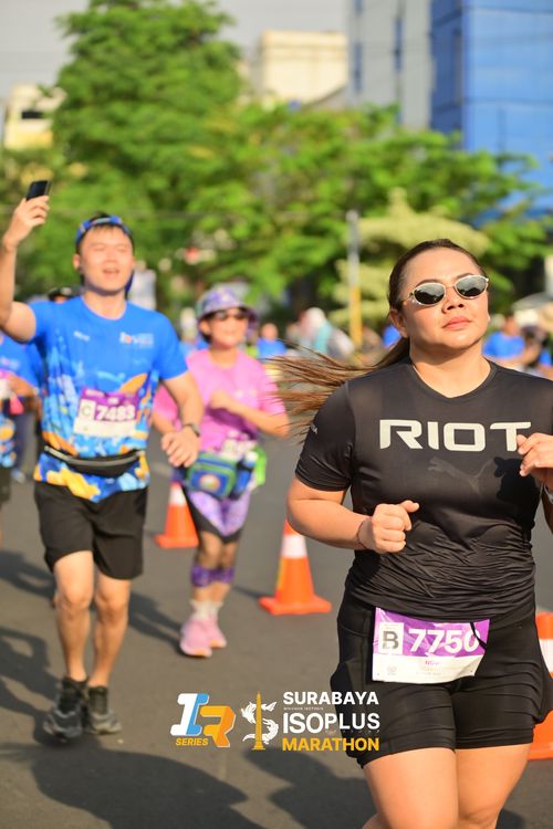 Race photo from SURABAYA ISOPLUS MARATHON 2025