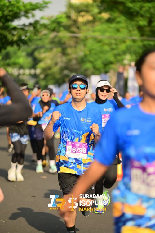 Race photo from SURABAYA ISOPLUS MARATHON 2025