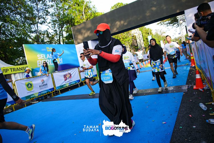 Race photo from Taman Budaya x BOGORUN 2025