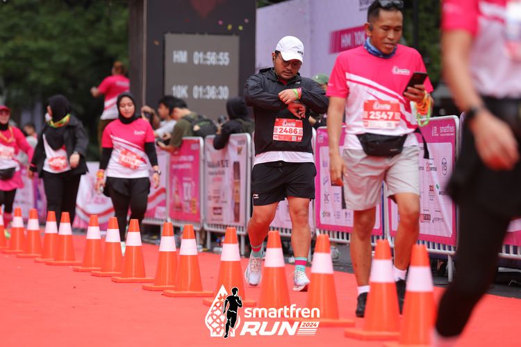 Race photo from Smartfren Run 2024