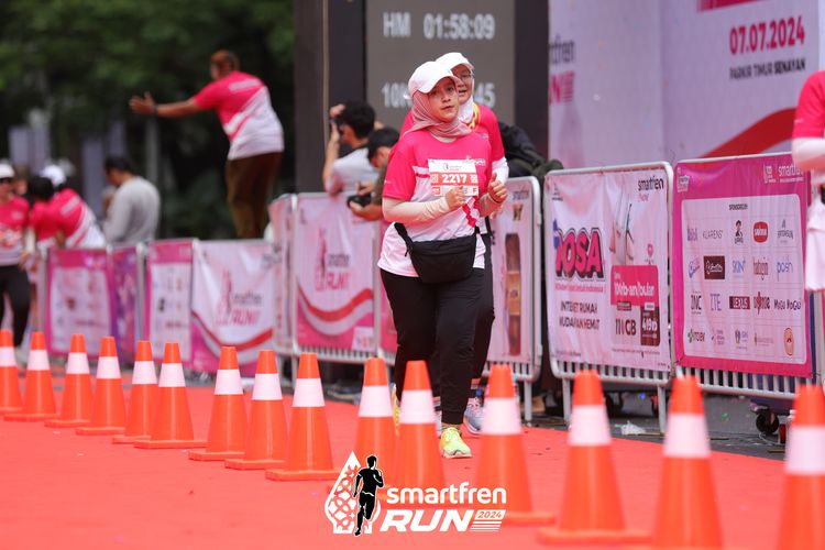 Race photo from Smartfren Run 2024