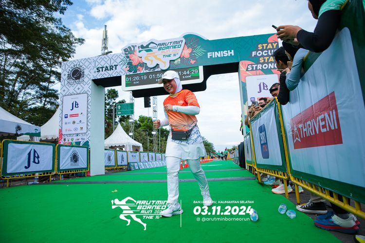 Race photo from Arutmin Borneo Run 2024