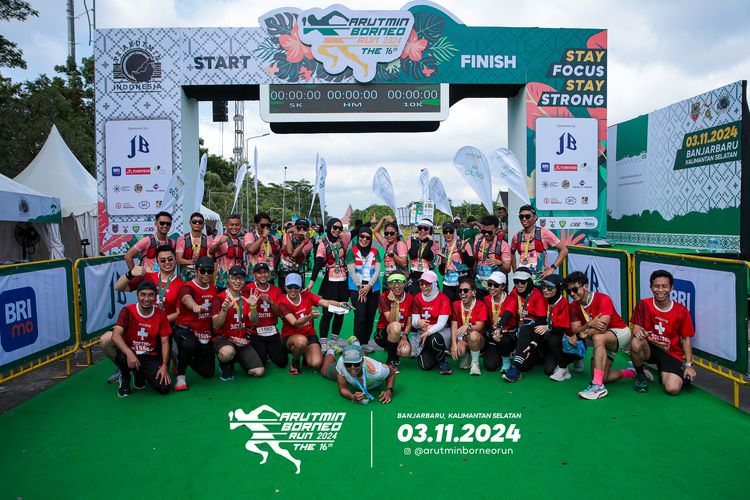 Race photo from Arutmin Borneo Run 2024