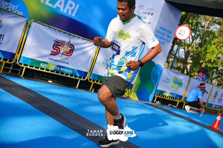 Race photo from Taman Budaya x BOGORUN 2025