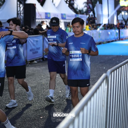 Race photo from BOGORUN 2026