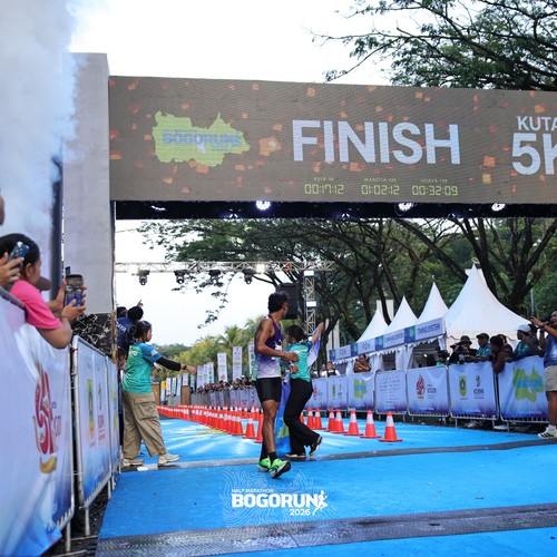 Race photo from BOGORUN 2026