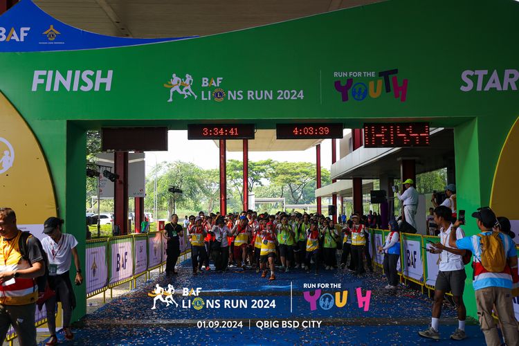 Race photo from BAF LIONS RUN 2024