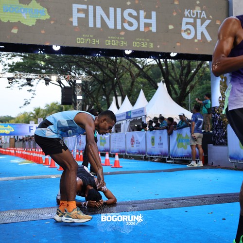 Race photo from BOGORUN 2026