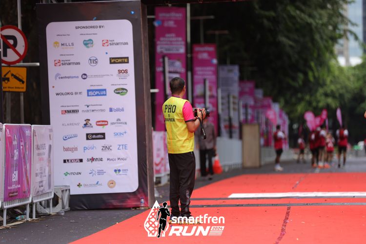 Race photo from Smartfren Run 2024
