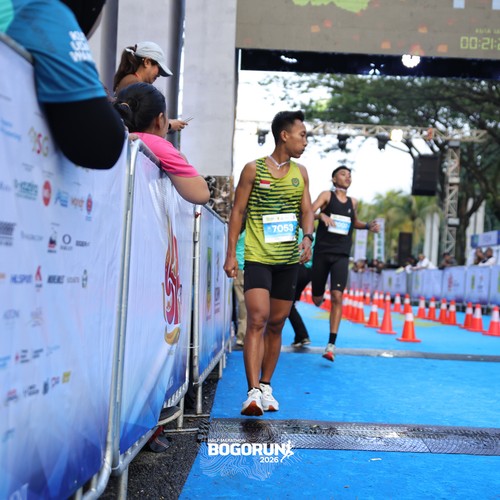 Race photo from BOGORUN 2026