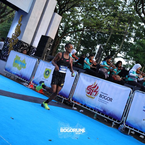 Race photo from BOGORUN 2026