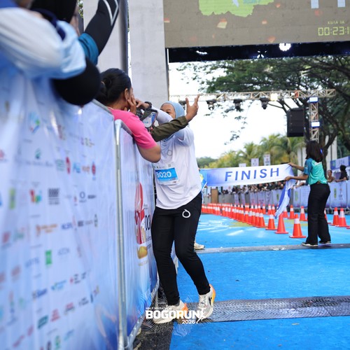 Race photo from BOGORUN 2026
