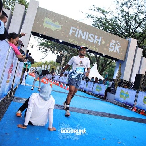 Race photo from BOGORUN 2026