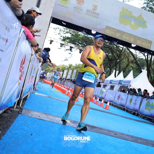 Race photo from BOGORUN 2026