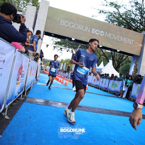 Race photo from BOGORUN 2026