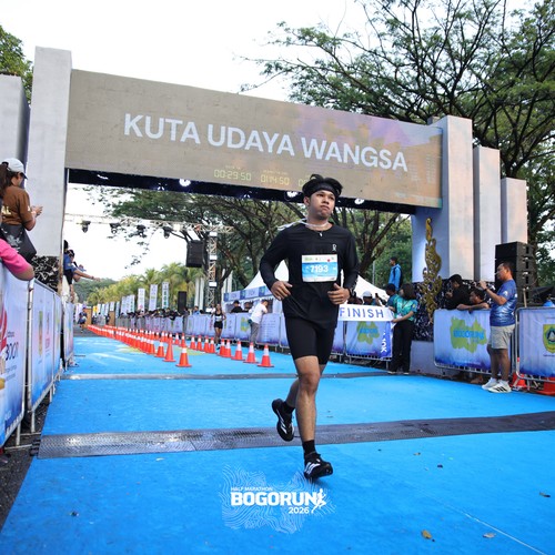 Race photo from BOGORUN 2026