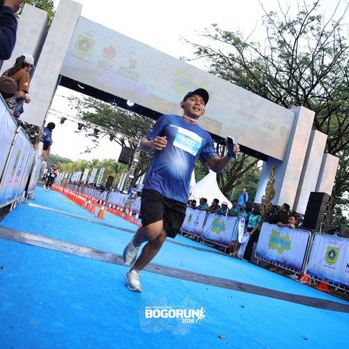 Race photo from BOGORUN 2026